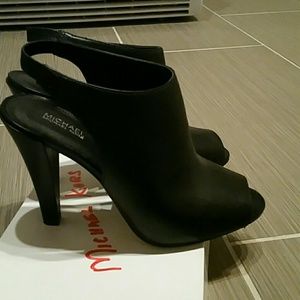 Michael Kors  Peep Toe Heels